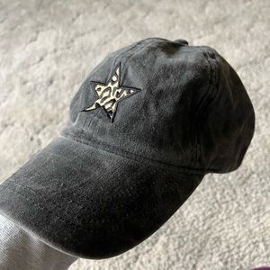 Ponytail Hat Leopard Detail